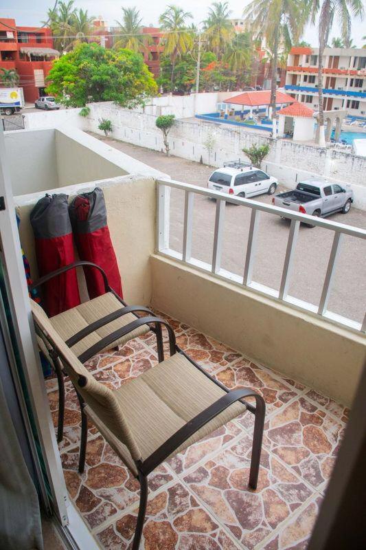 Departamento Comodo, A Media Cuadra De La Playa. 马萨特兰 外观 照片